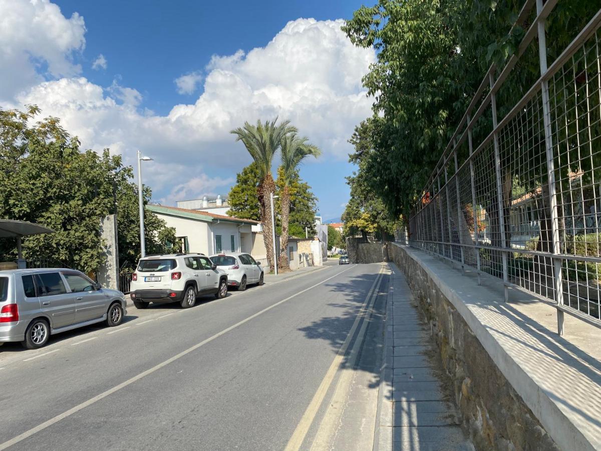 Liberty House - Central Two Bedroom Apartments Nicosia Esterno foto